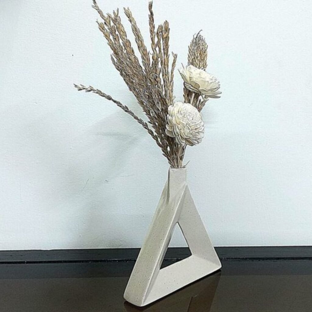 Town of Ceramics - TOC, Vases, Ceramic Vases, Ceramic Indoor Planter, Ceramic Planter, Home decor, Ceramic Gift items, Ceramic Flower Vases
