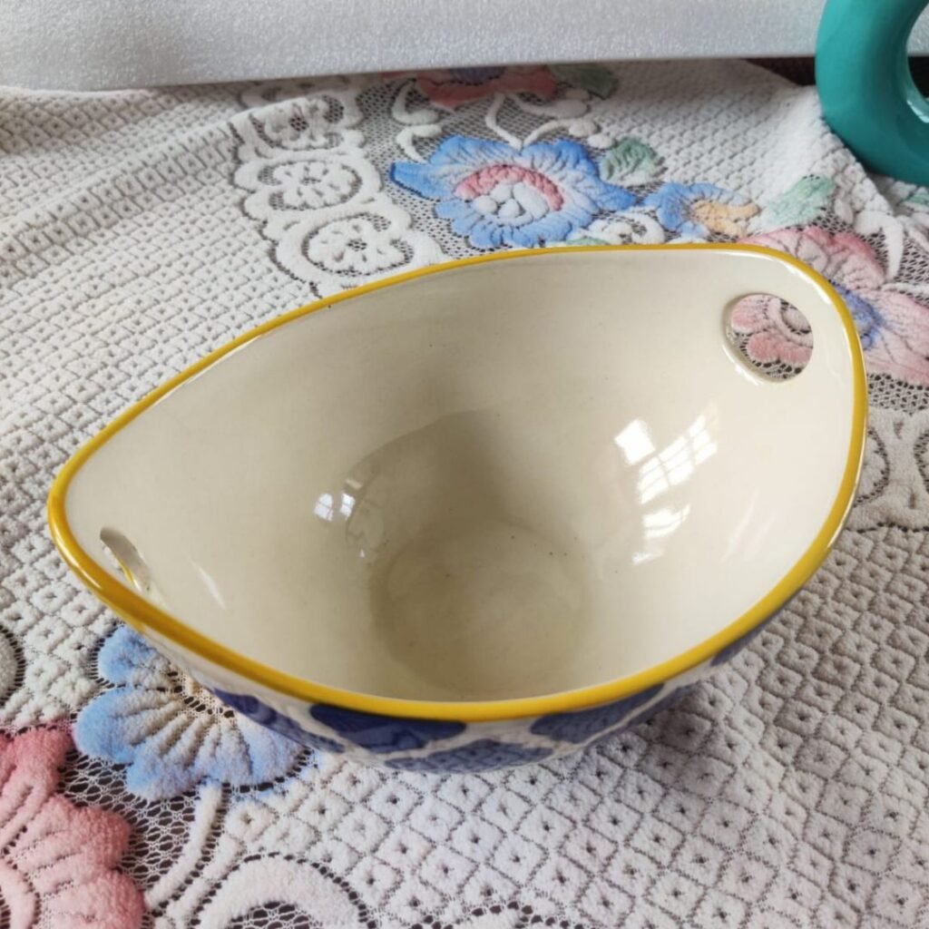 Town of Ceramics - TOC, Salad Bowls, Curry Bowls, Serving Bowls, Bowls, Multipurpose Bowls, Ceramic Salad Bowls, Ceramic Curry Bowls, Ceramic Serving Bowls, Ceramic Bowls, Ceramic Multipurpose Bowls
