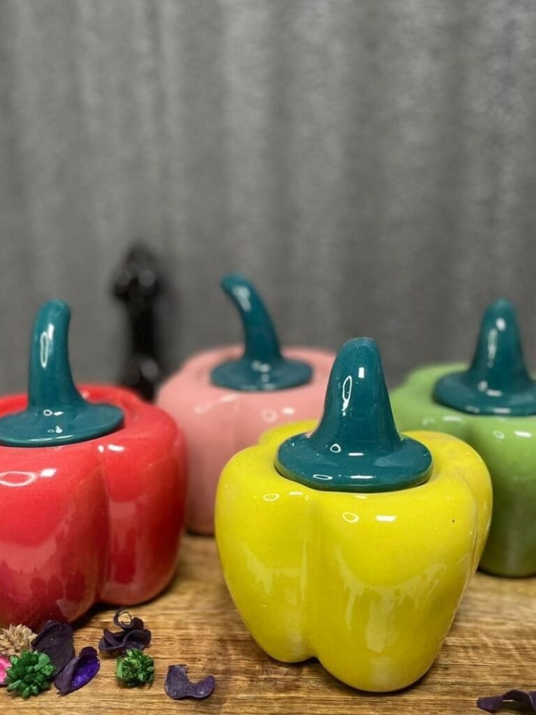 Town of Ceramics - TOC, Ceramic Pickle Jars, Ceramic Jars, Ceramic Achaar Jars, Ceramic Storage Jars, Ceramic Capsicum Jars