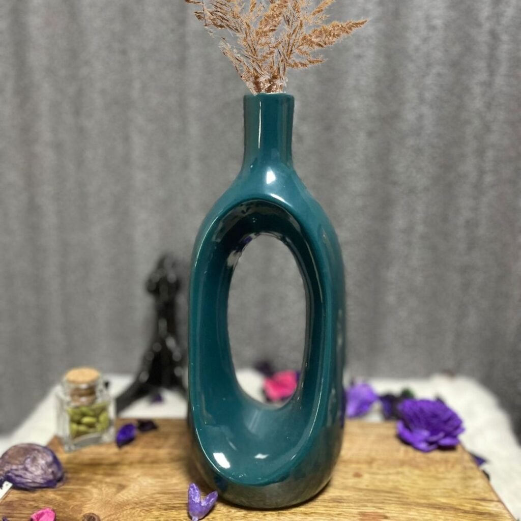 Town of Ceramics - TOC, Vases, Ceramic Vases, Ceramic Indoor Planter, Ceramic Planter, Home decor, Ceramic Gift items, Ceramic Flower Vases