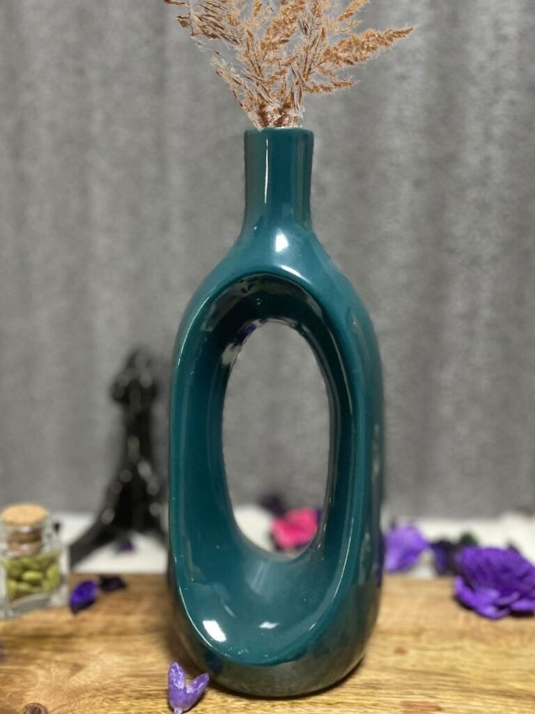 Town of Ceramics - TOC, Vases, Ceramic Vases, Ceramic Indoor Planter, Ceramic Planter, Home decor, Ceramic Gift items, Ceramic Flower Vases